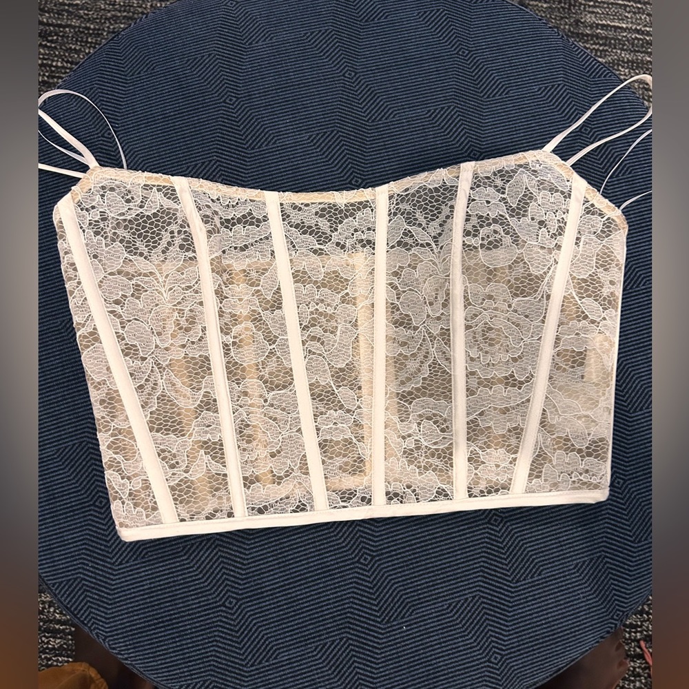 Roxie Corset - Lace corset top. Size 40